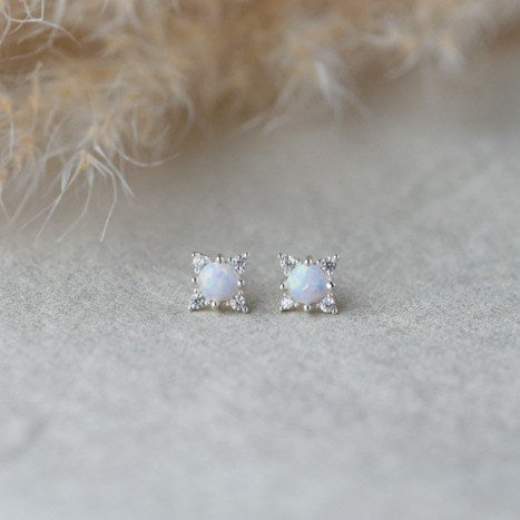 Aurora Stud in Silver