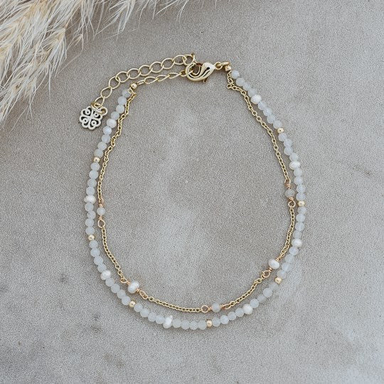 Bethany Bracelet In Gold With White Moon Stone/White Pearl