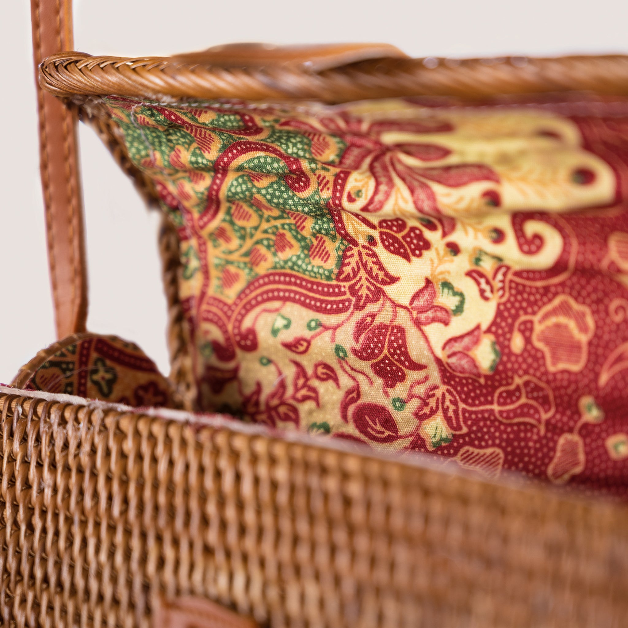 Rectangle Bali Bag in Caramel
