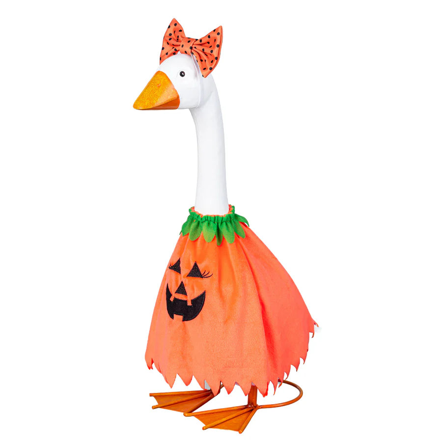 Giddy the Goose Outfit, Pumpkin