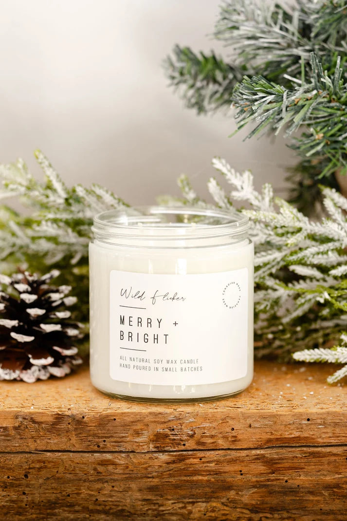 Merry & Bright Soy Wax Candle 🇨🇦