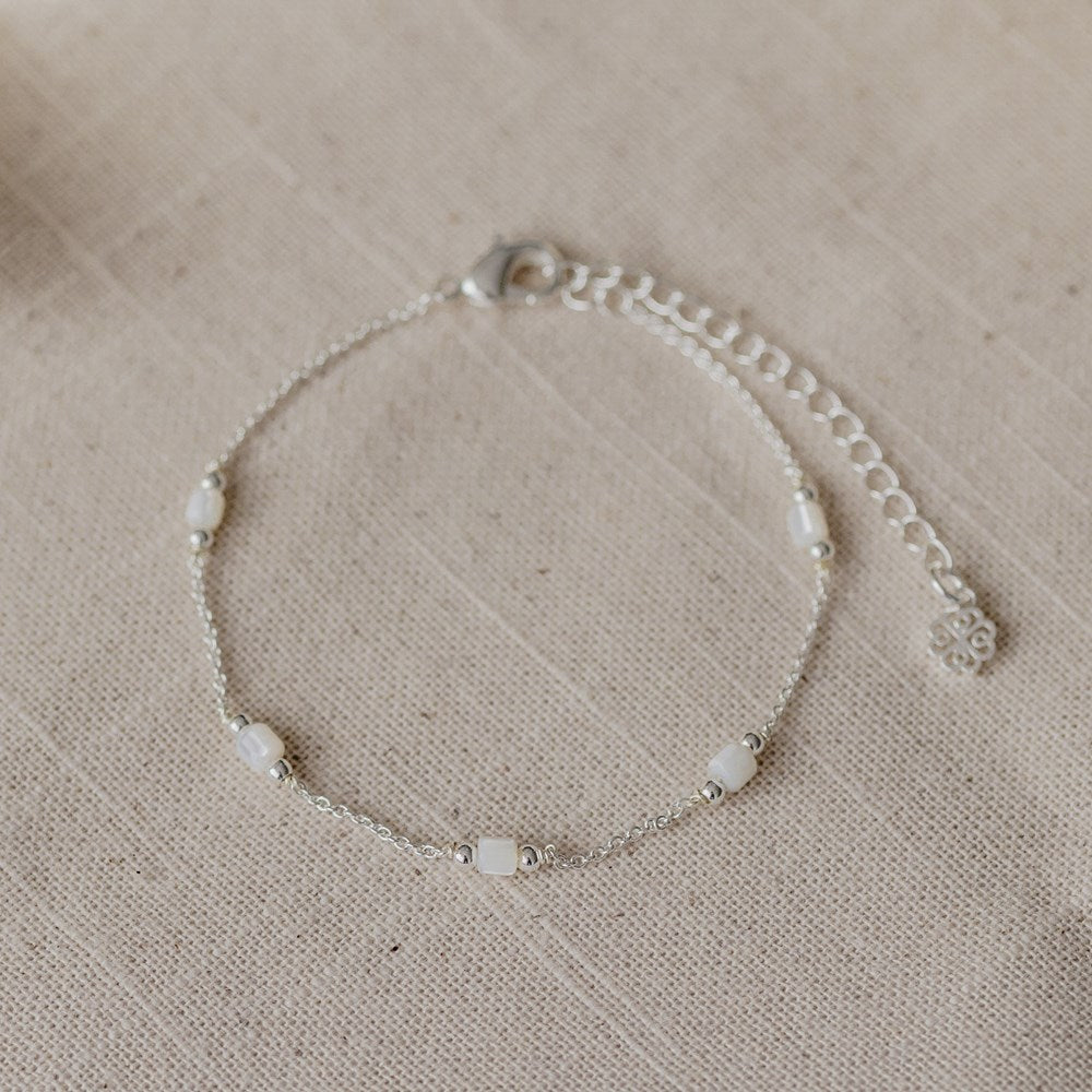 Mother of Pearl Genevieve Bracelet In Silver