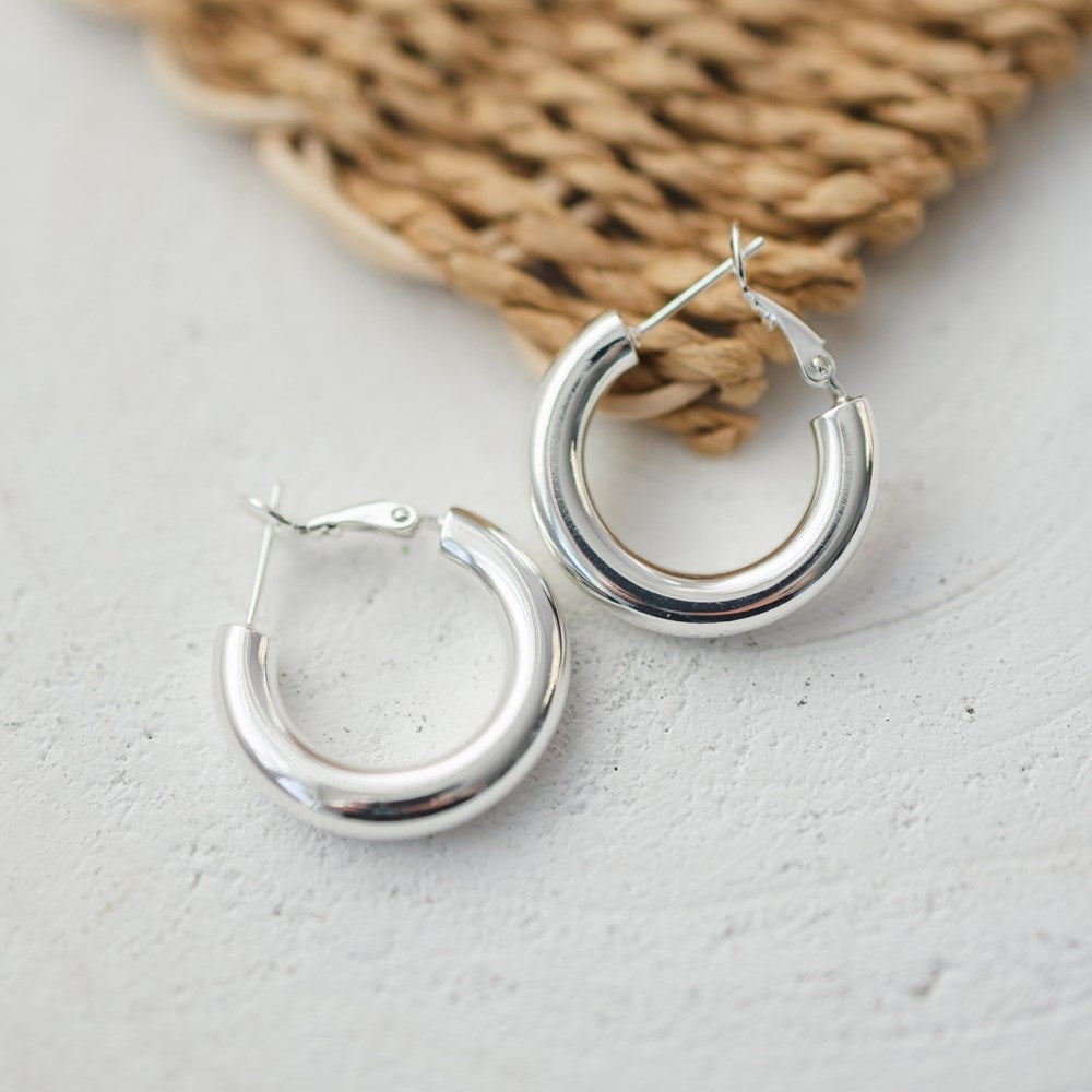 Optimal Hoop In Silver 🇨🇦