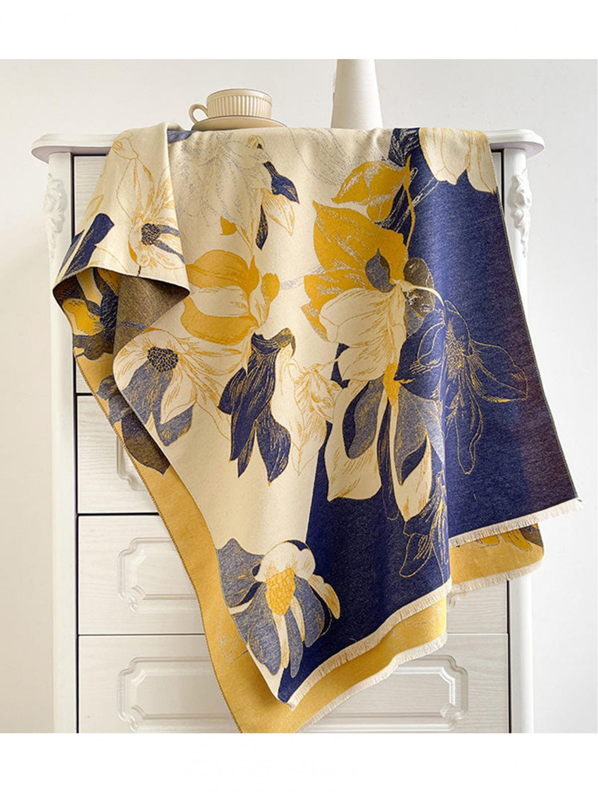 Floral Design Blanket Scarf In Navy