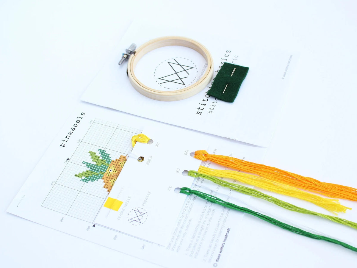 Pineapple Counted Cross Stitch Kit 🇨🇦