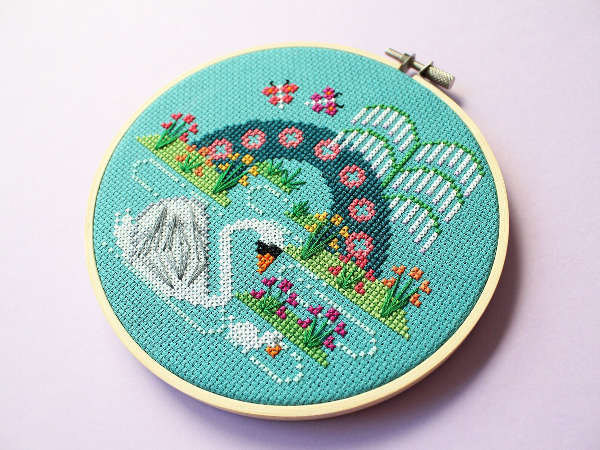 Springtime Swan Counted Cross Stitch Kit 🇨🇦