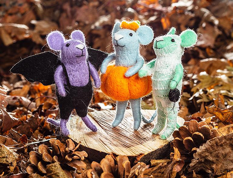 Mice in Halloween Costumes